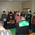 Ketua dan Pejabat Pengadilan Agama Balige Menghadiri Pelantikan Panitera Muda Hukum Pengadilan Agama Pandan